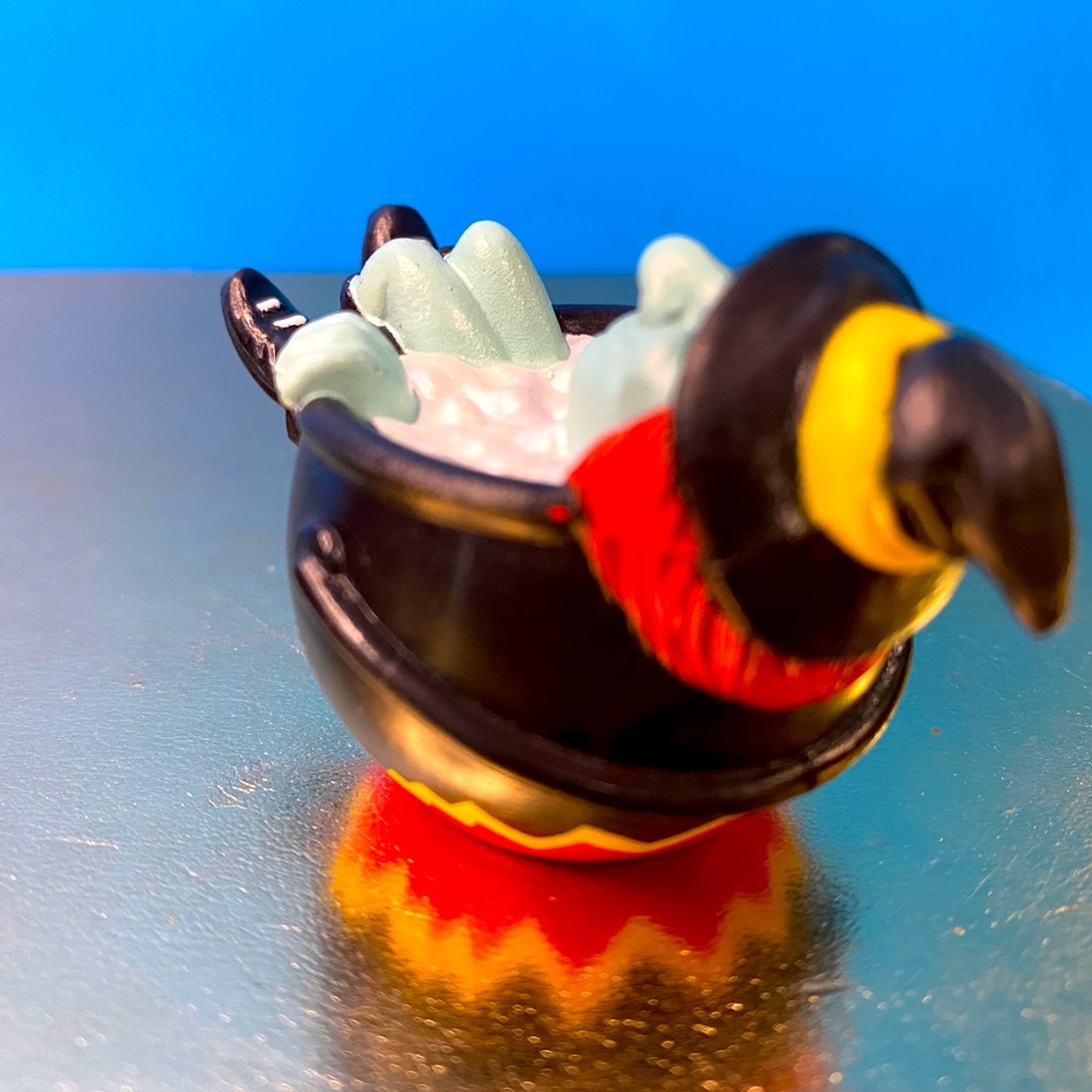 HALLMARK HEARTLINE VTG 80’s WITCH IN CAULDRON HALLOWEEN HOWLERS - Picture 5 of 9